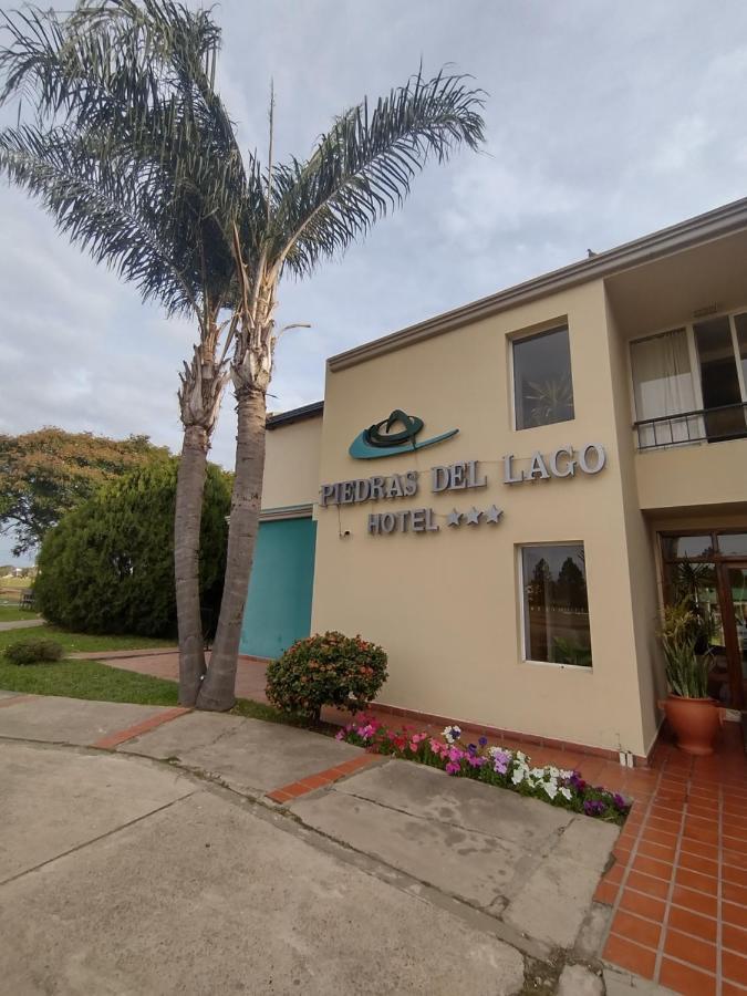 Piedras Del Lago Federación Exterior foto